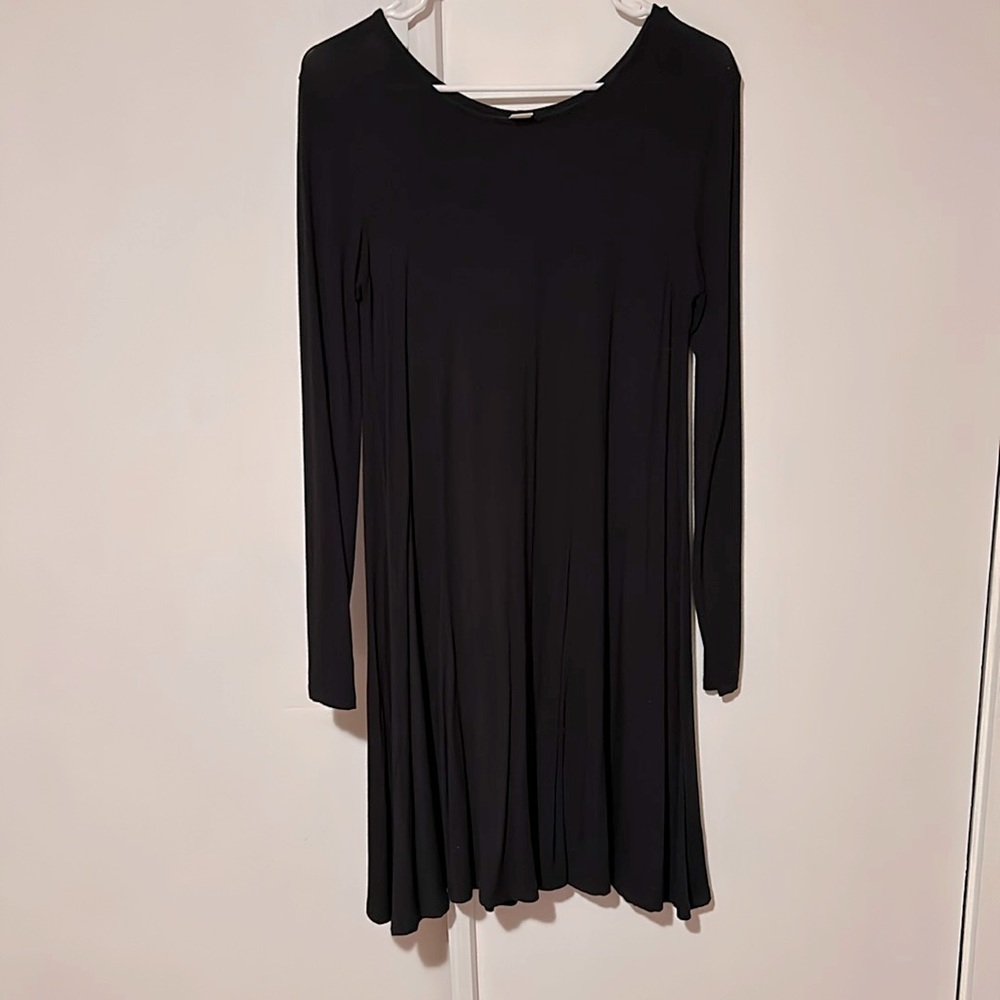 Old Navy black dress, size small